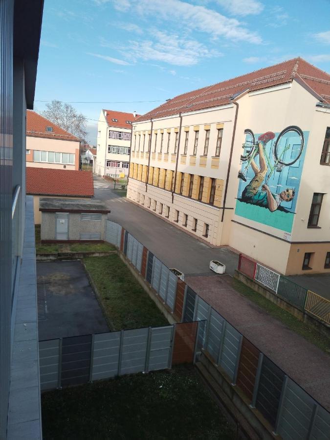 Studio Apartman Implex Apartment Ðakovo Exterior foto